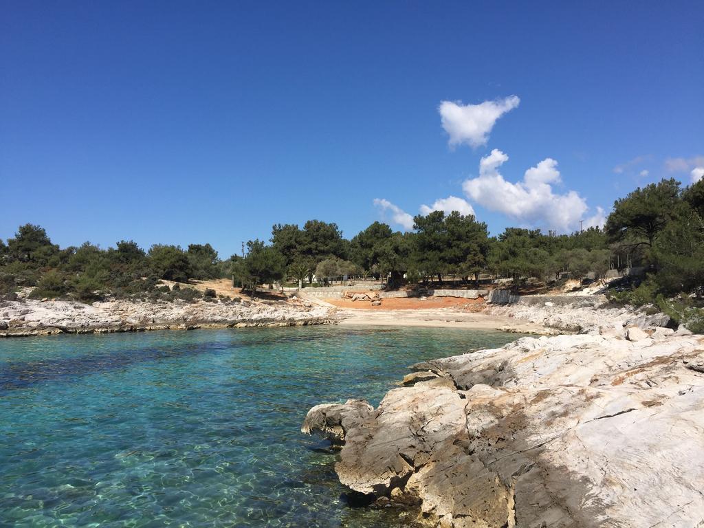 Beach Villa Isidora Potos Buitenkant foto